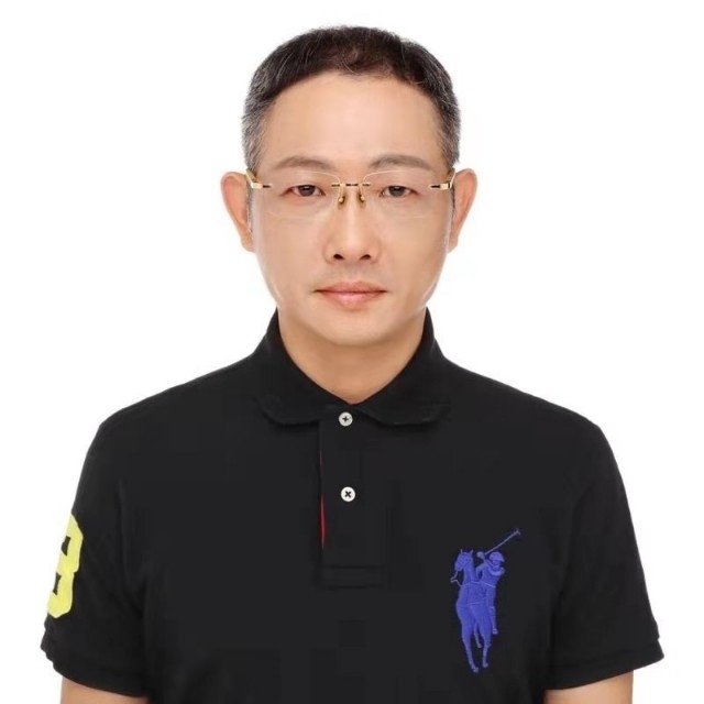 邱先森的第一张照片--长春相亲服务中心