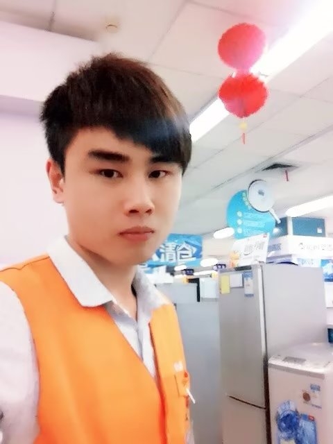 罗自强的第二张照片--长春相亲服务中心