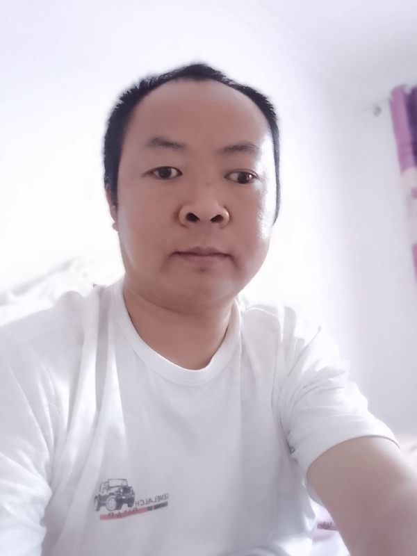 张家小伙子的第三张照片--长春相亲服务中心