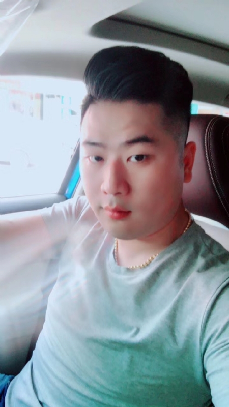 爱吃冰西瓜的猪的第一张照片--长春相亲服务中心