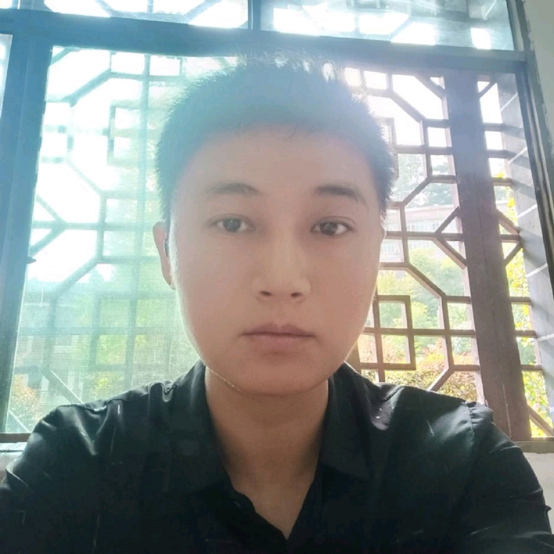 枫叶的第一张照片--长春相亲服务中心