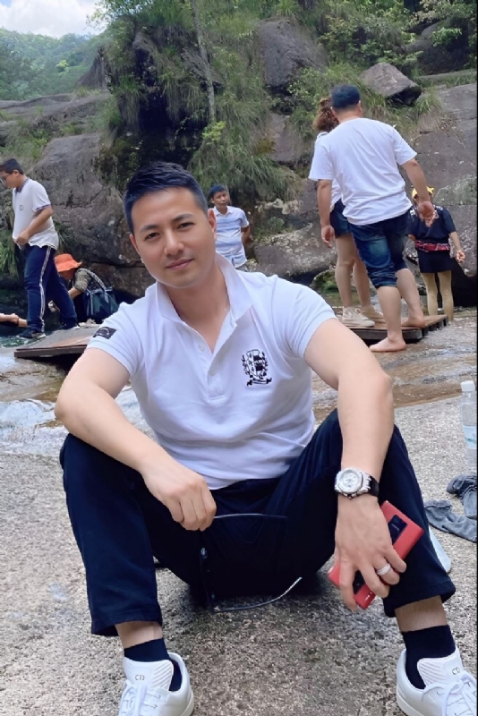 勿忘初心的第三张照片--长春相亲服务中心