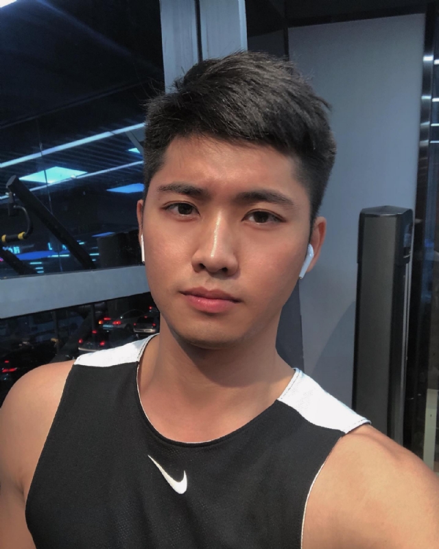 林毅的第一张照片--长春相亲服务中心