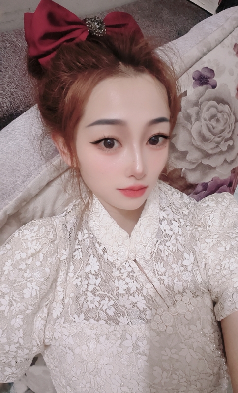 有缘千里来相会的第一张照片--长春相亲服务中心