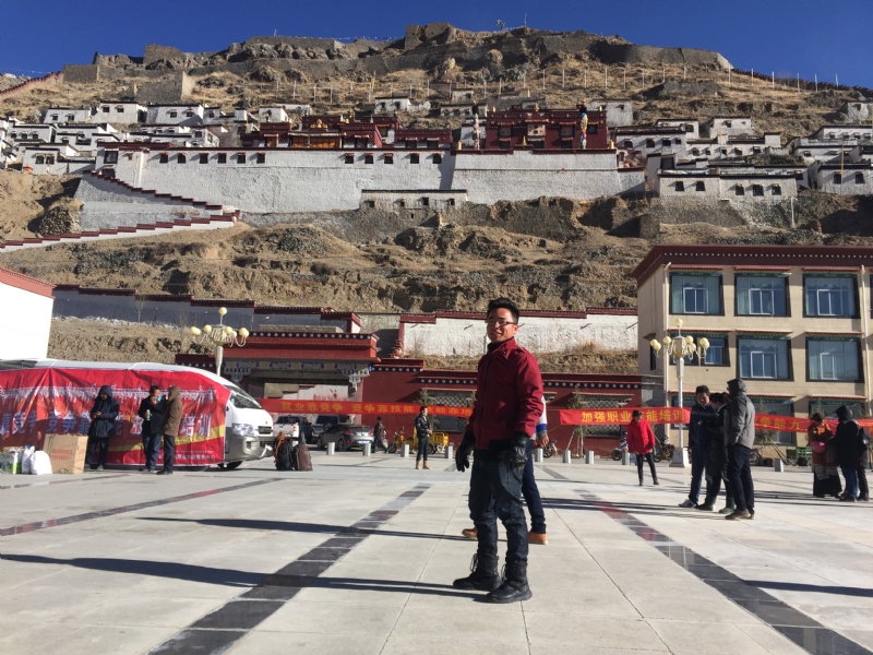 转身的第七张照片--长春相亲服务中心