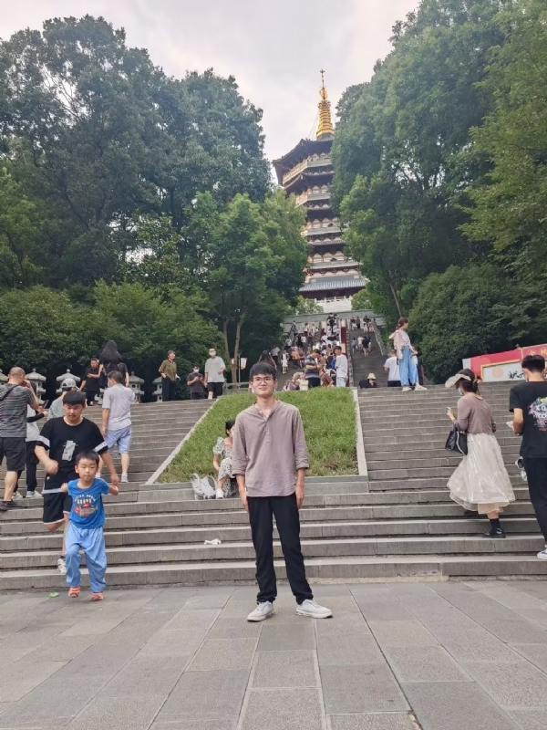 阳光男孩的第五张照片--长春相亲服务中心