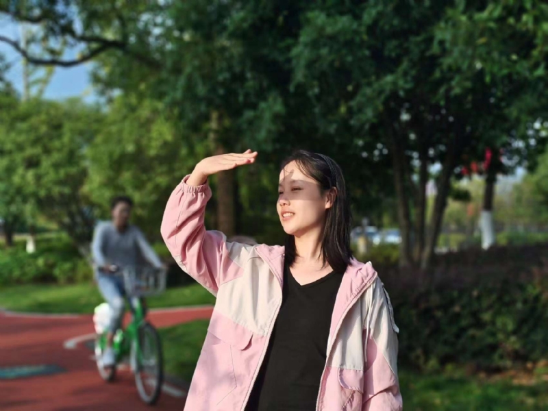 达拉崩吧的第一张照片--长春相亲服务中心