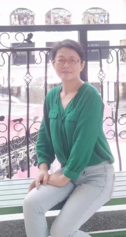 丽华的第一张照片--长春相亲服务中心