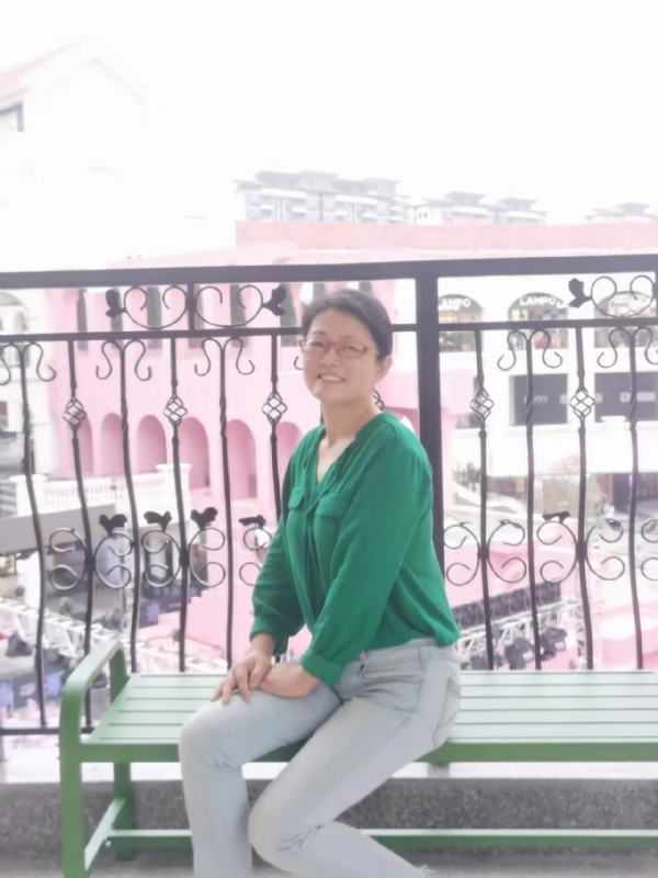 丽华的第六张照片--长春相亲服务中心