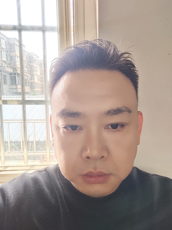 爱人先爱己的第一张照片--长春相亲服务中心