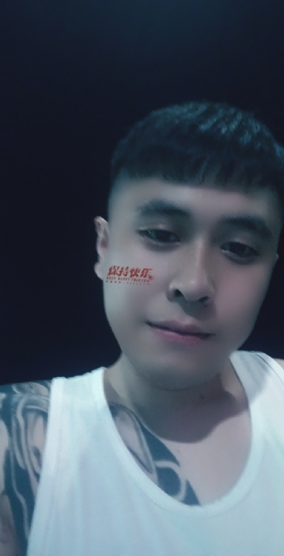 愚忠的第一张照片--长春相亲服务中心