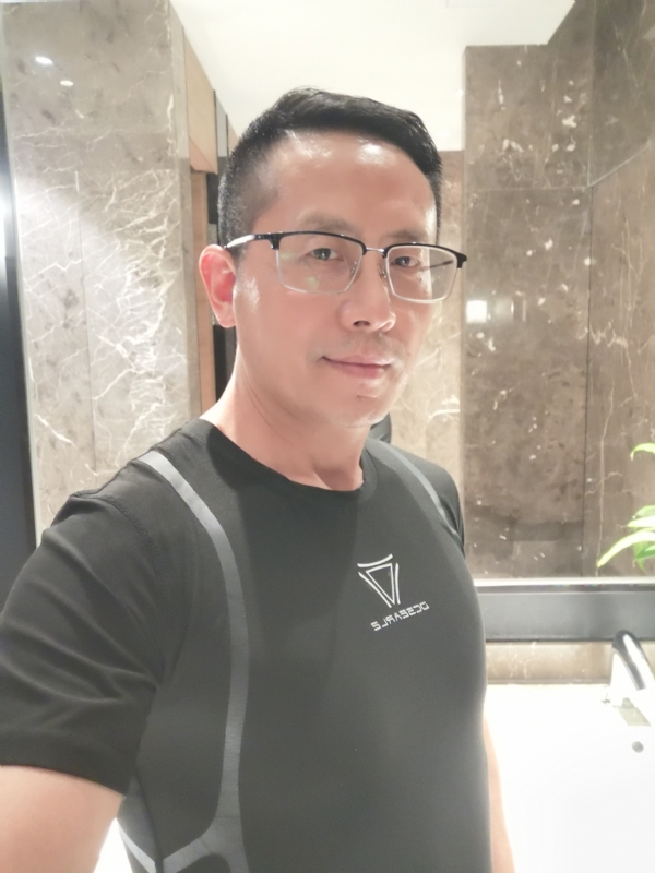 燕青的第一张照片--长春相亲服务中心