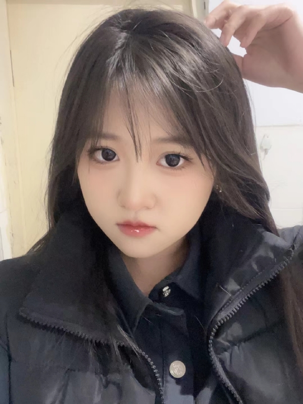 荣荣的第一张照片--长春相亲服务中心