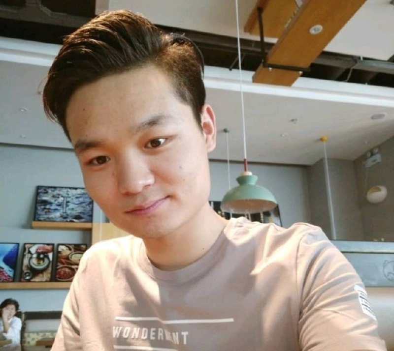 裴海洋的第一张照片--长春相亲服务中心