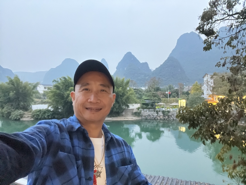 民叔叔的第一张照片--长春相亲服务中心