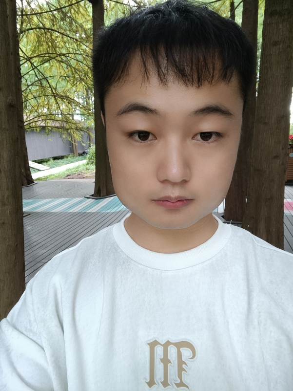 故人似的第一张照片--长春相亲服务中心