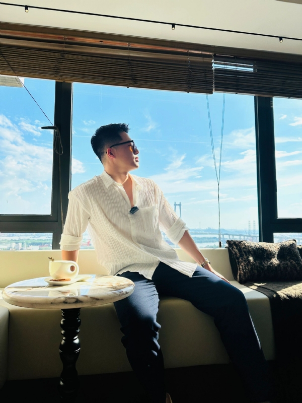 雨夜追风的第一张照片--长春相亲服务中心