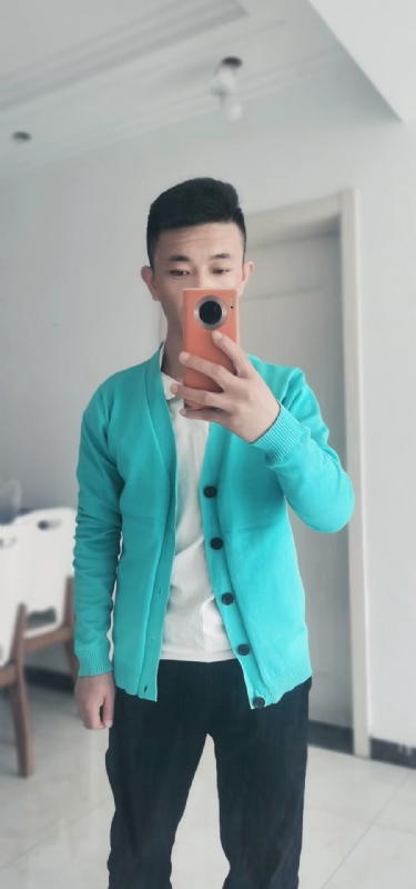 康荣振的第一张照片--长春相亲服务中心