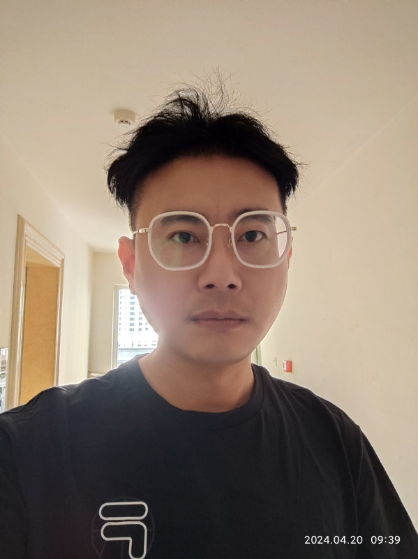 信带小李的第一张照片--长春相亲服务中心