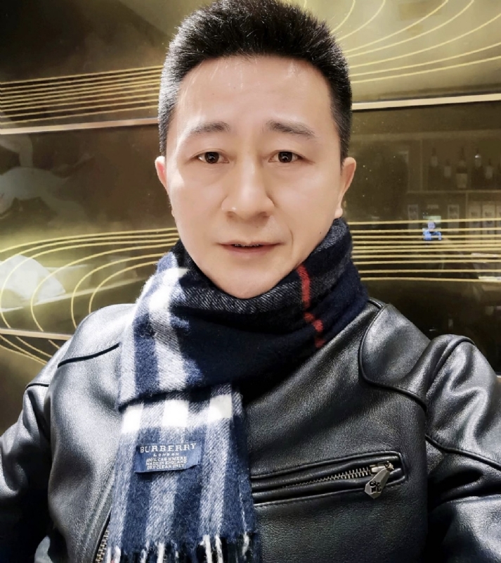 情到深处的第一张照片--长春相亲服务中心