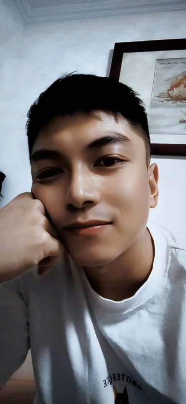 正直的火焰的第二张照片--长春相亲服务中心