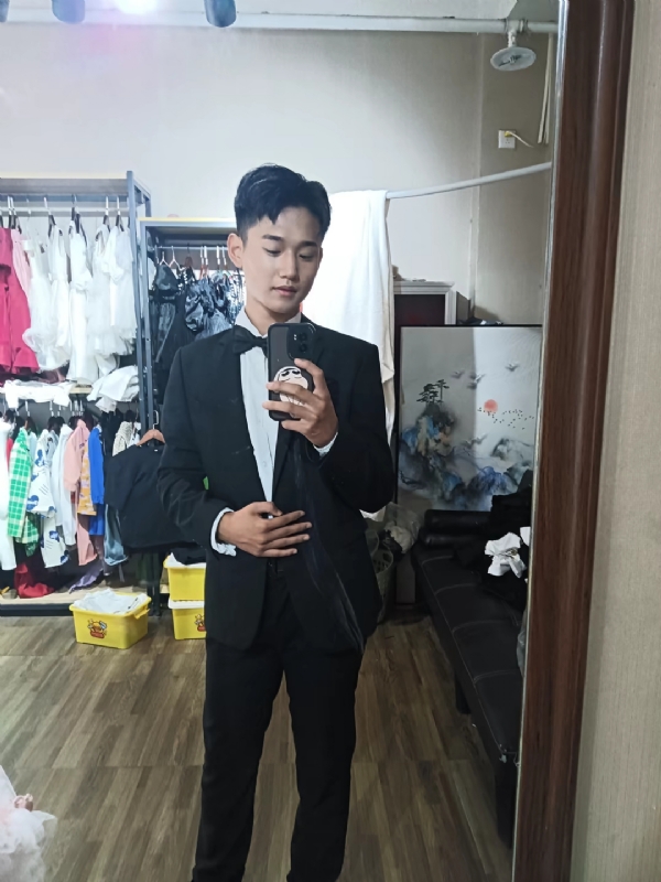 李梓宇的第一张照片--长春相亲服务中心