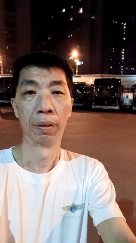 小丑的第一张照片--长春相亲服务中心