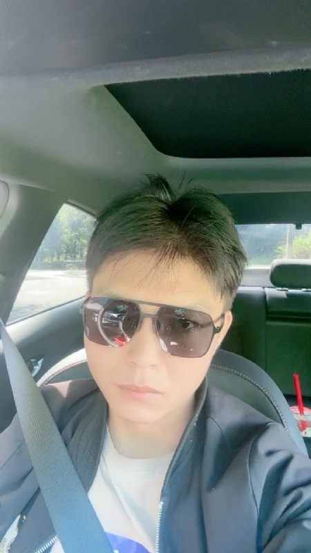 怀念的第一张照片--长春相亲服务中心