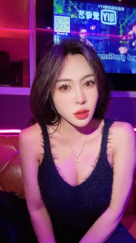 素素可月的第二张照片--长春相亲服务中心