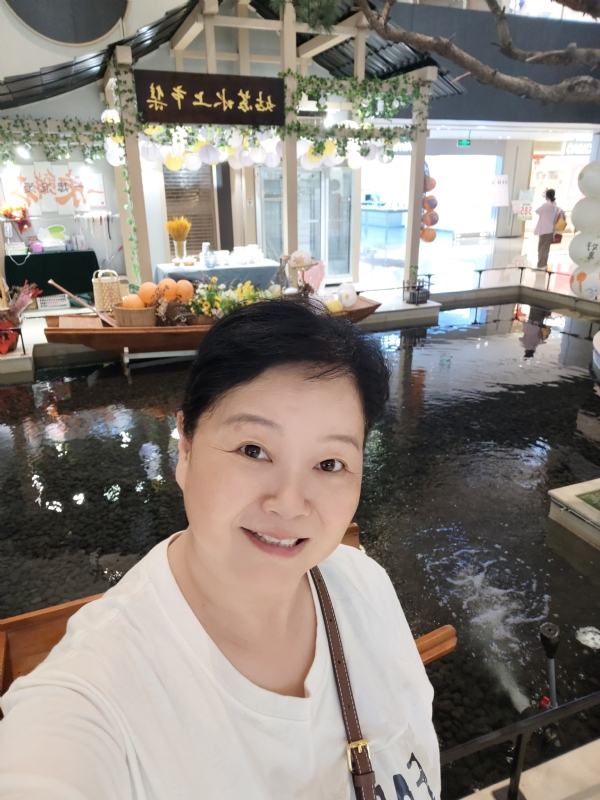 丁姐爱生活的第三张照片--长春相亲服务中心