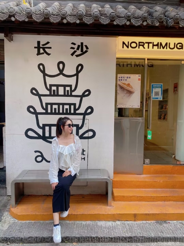 Lin的第二张照片--长春相亲服务中心