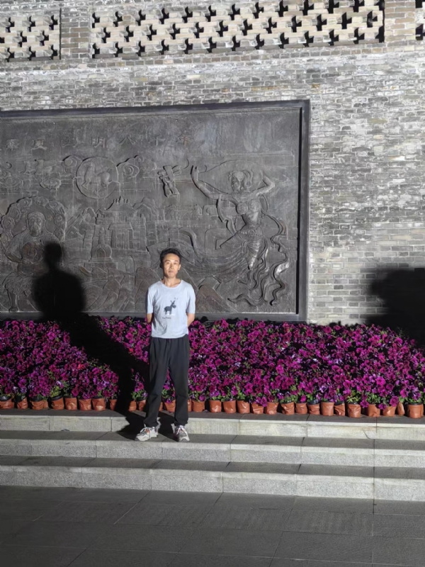 威风凛凛的第一张照片--长春相亲服务中心