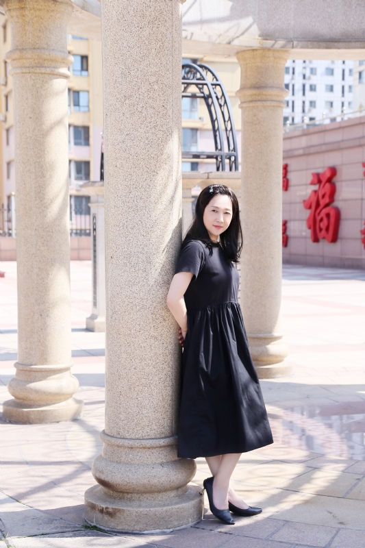 王红的第一张照片--长春相亲服务中心