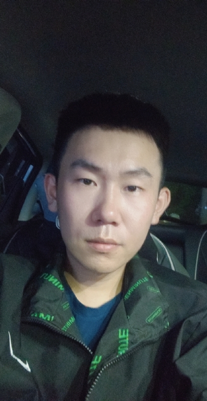 想结婚的小李的第一张照片--长春相亲服务中心