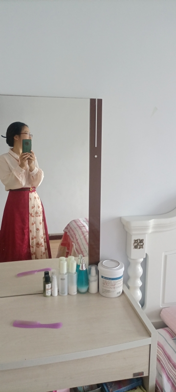 伊落梅雪笺的第一张照片--长春相亲服务中心