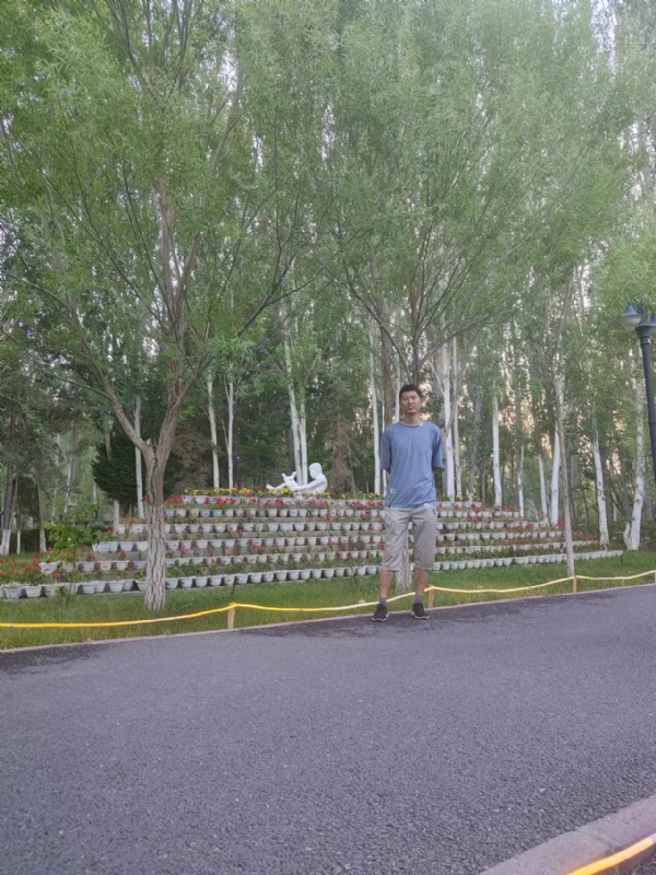 温默的第一张照片--长春相亲服务中心