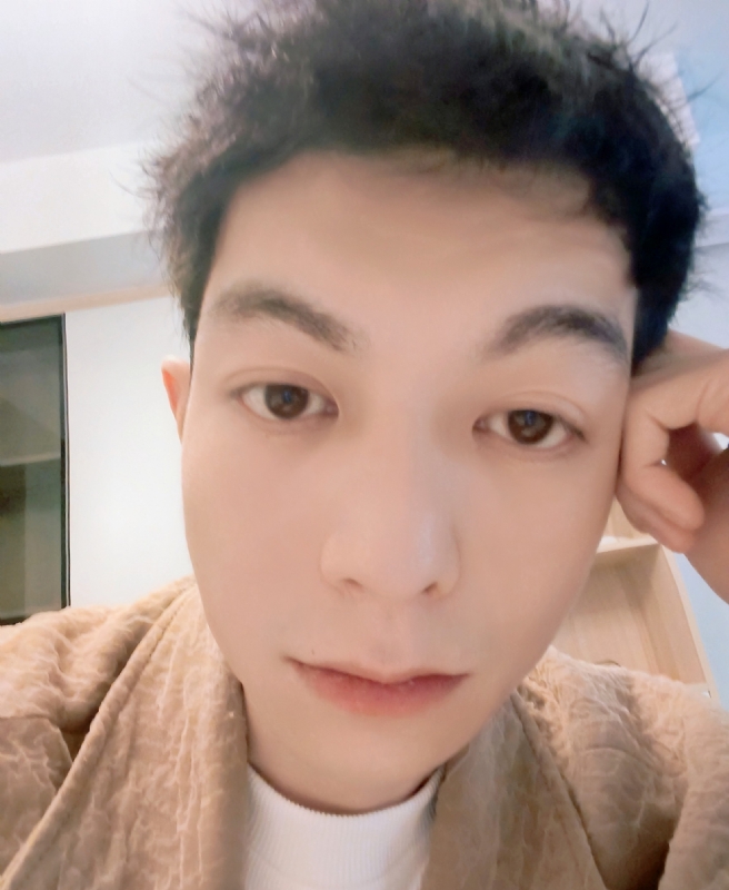 慕白的第一张照片--长春相亲服务中心