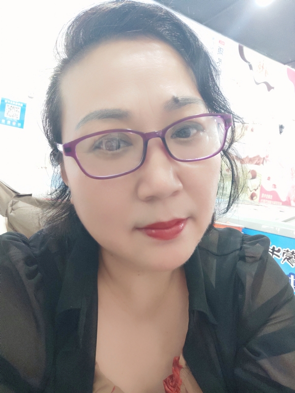 娜财娜福的第一张照片--长春相亲服务中心