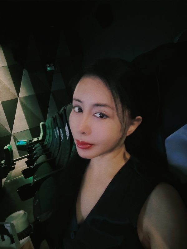 Moon的第一张照片--长春相亲服务中心