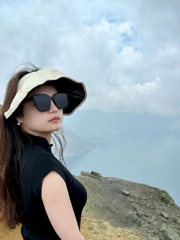 随梦的第一张照片--长春相亲服务中心