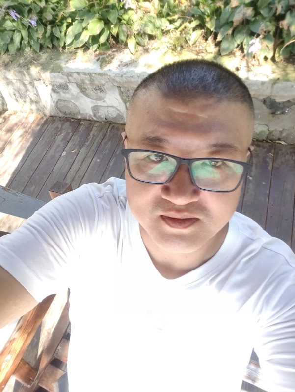 羊十八的第一张照片--长春相亲服务中心