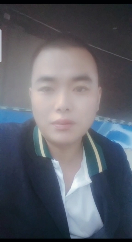 阳光男孩的第一张照片--长春相亲服务中心