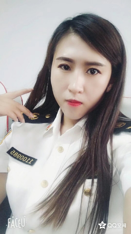 彤云密布的第二张照片--长春相亲服务中心