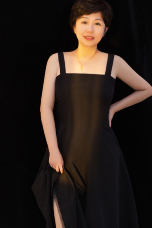 阿娜的第一张照片--长春相亲服务中心