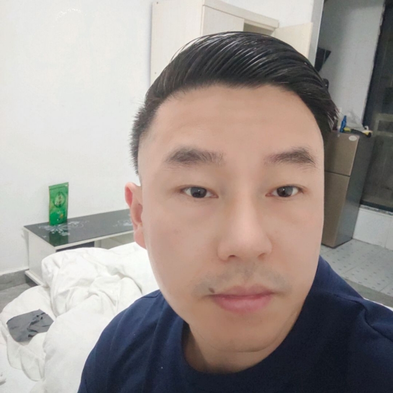 Poluk秦的第一张照片--长春相亲服务中心