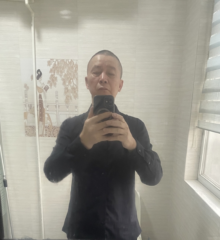 荣哥的第一张照片--长春相亲服务中心