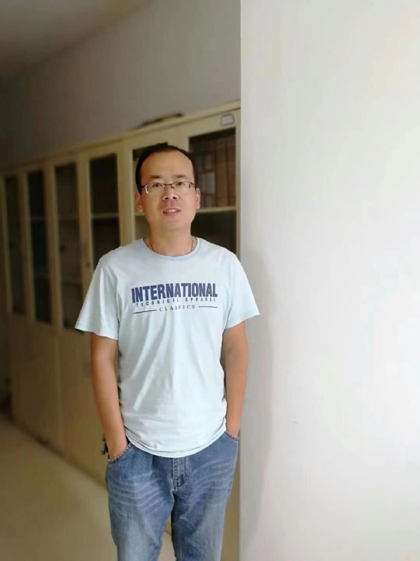 黄土麦田的第三张照片--长春相亲服务中心