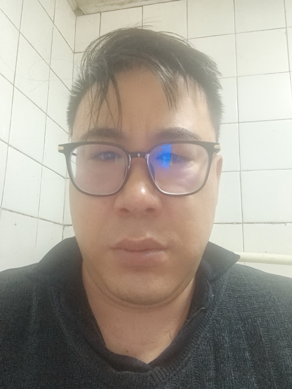 迷失自我的第一张照片--长春相亲服务中心