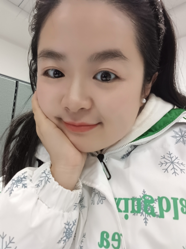 玥玥的第一张照片--长春相亲服务中心