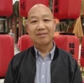 教师作家诗人的第一张照片--长春相亲服务中心